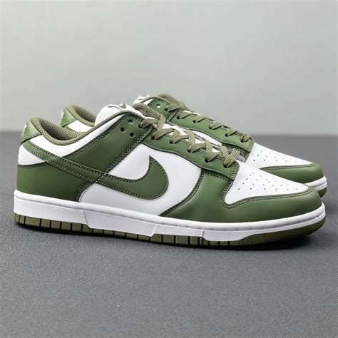 nike dunk low olive damen|Nike low medium olive.